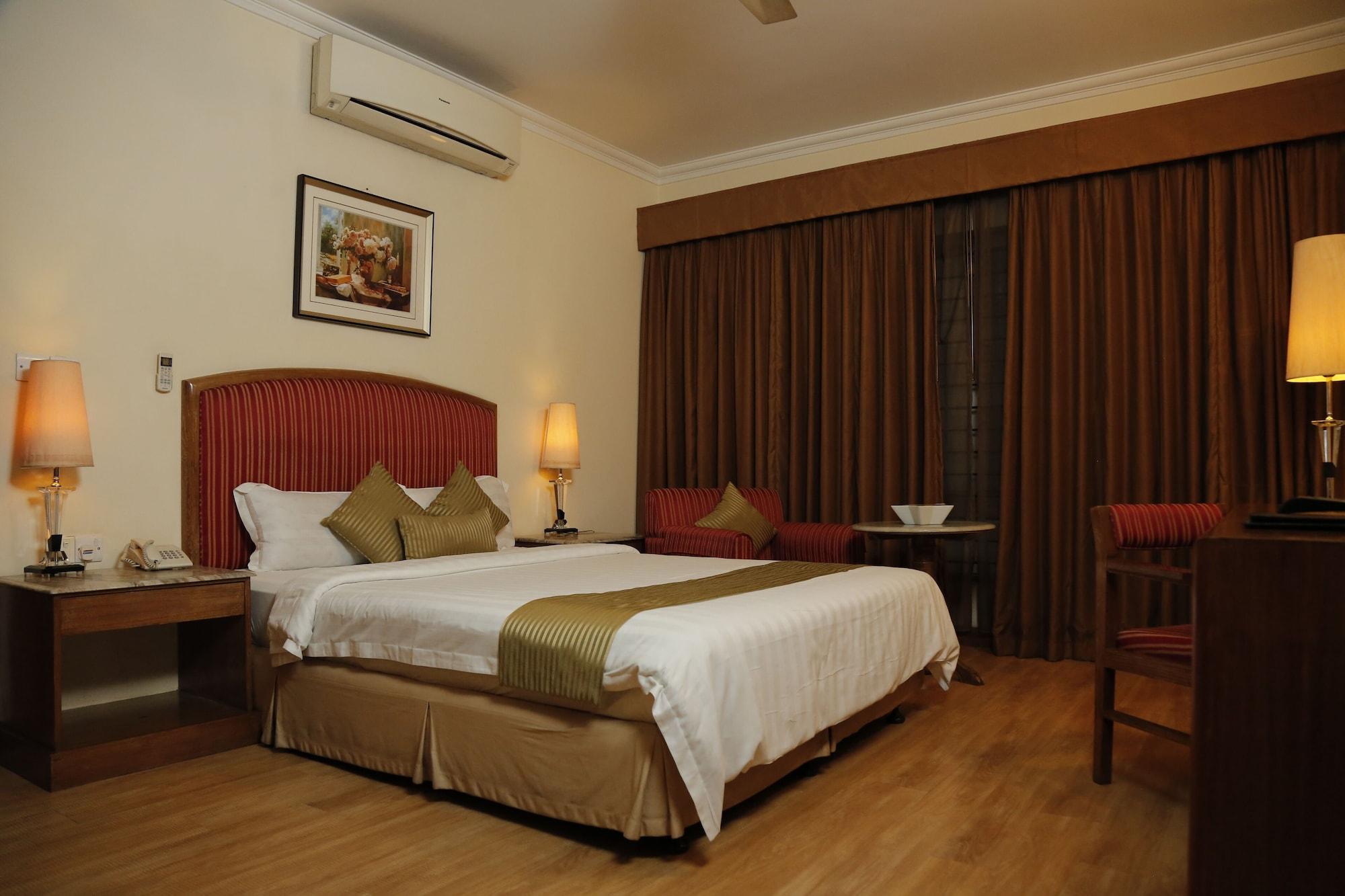 Hotel Swiss Garden ธากา ภายนอก รูปภาพ